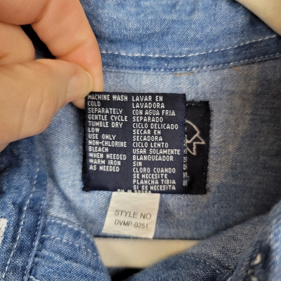 Vintage Christmas Button Down Jean Shirt size L - Picture 4 of 5